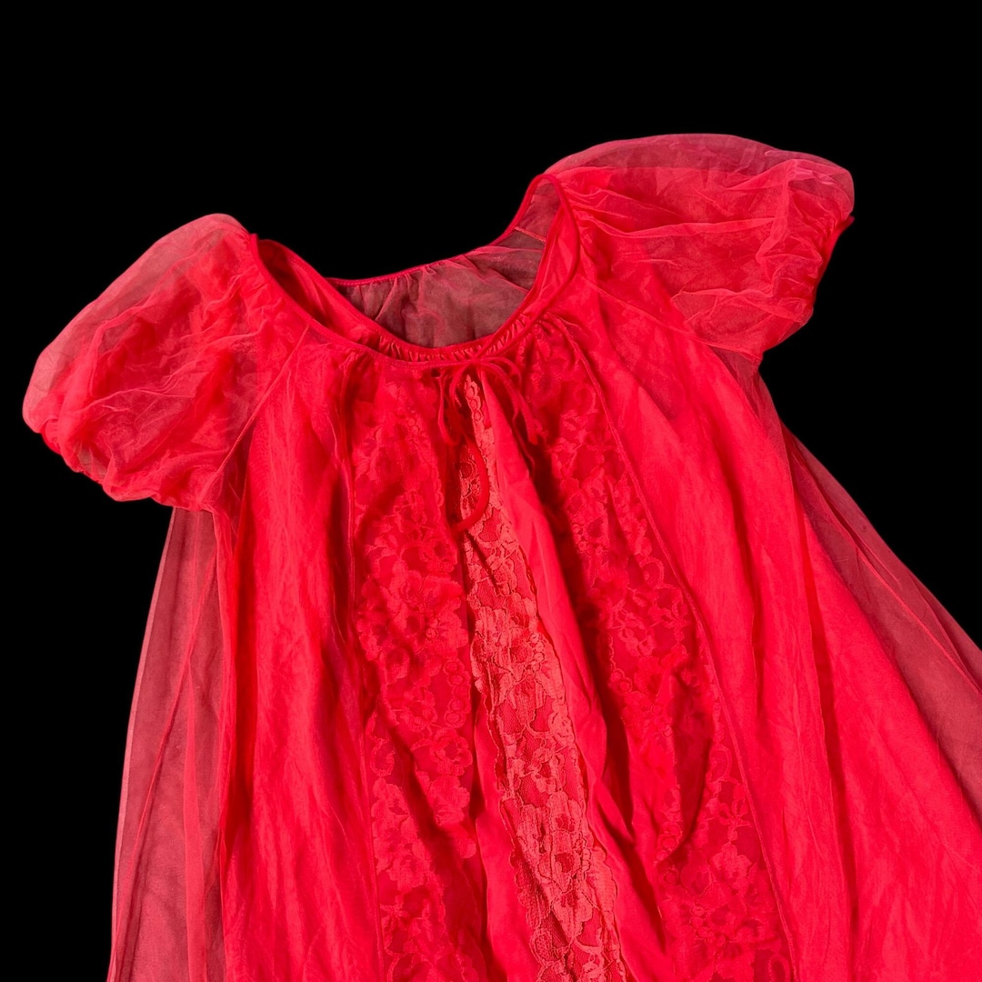 Vintage Red Lace Nightgown Robe Matching Set Lingerie Medium Large Gown ...