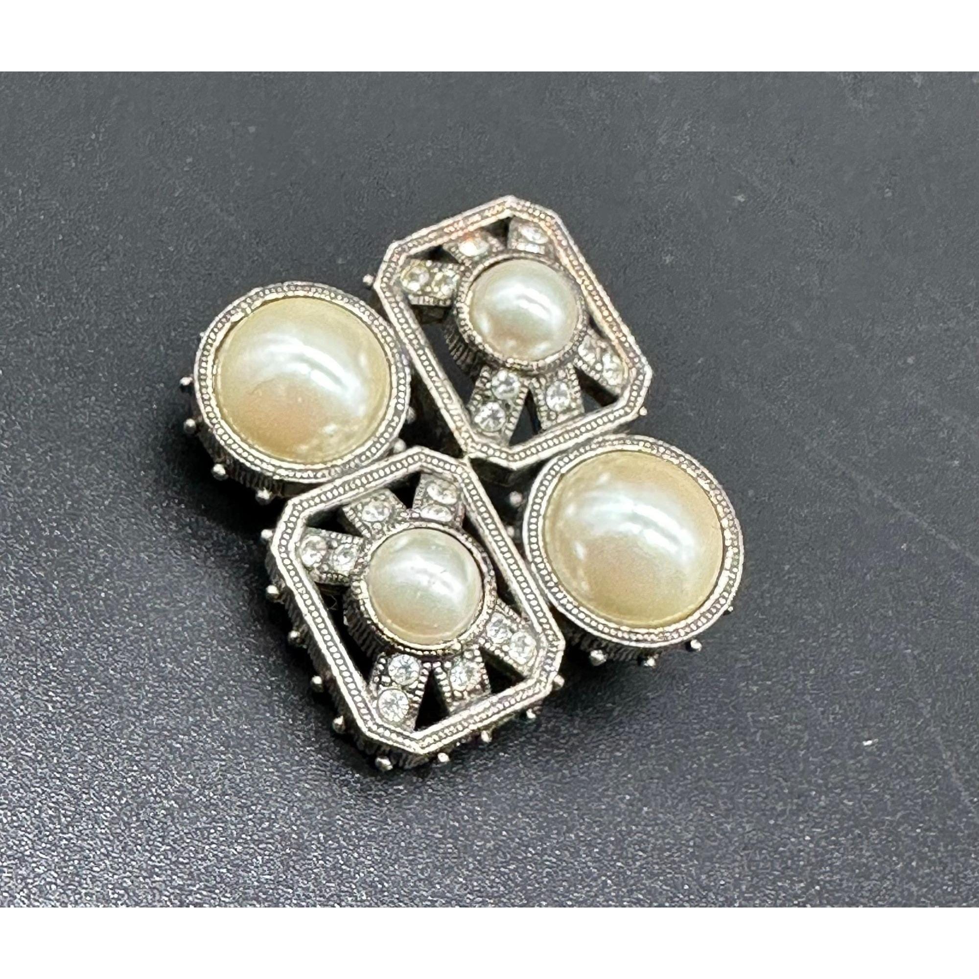 BROCHE FINE EN ARGENT 800 AVEC STRASS ET IMITATION PERLE