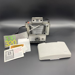 Vintage Polaroid Camera 320 Automatic Instant Film Land Camera Case OEM Manual