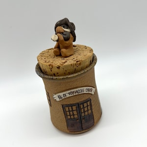 Vintage Tobacco Stash Jar Ye Ol Tobaccee Shop Stirling Earth Works Pottery Canister