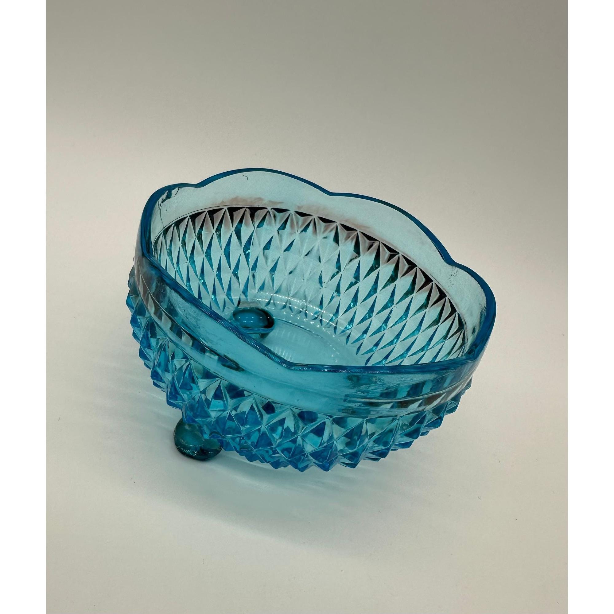 ヴィンテージ ブルー ボウル インディアナ ガラス ティアラ