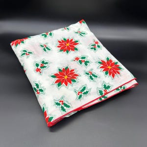 Vintage Christmas Tablecloth Poinsettia Holly Cotton Red Green White 56” x 103”