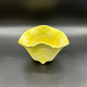 Vintage Planter Shawnee Pottery Yellow Spatter Glaze USA