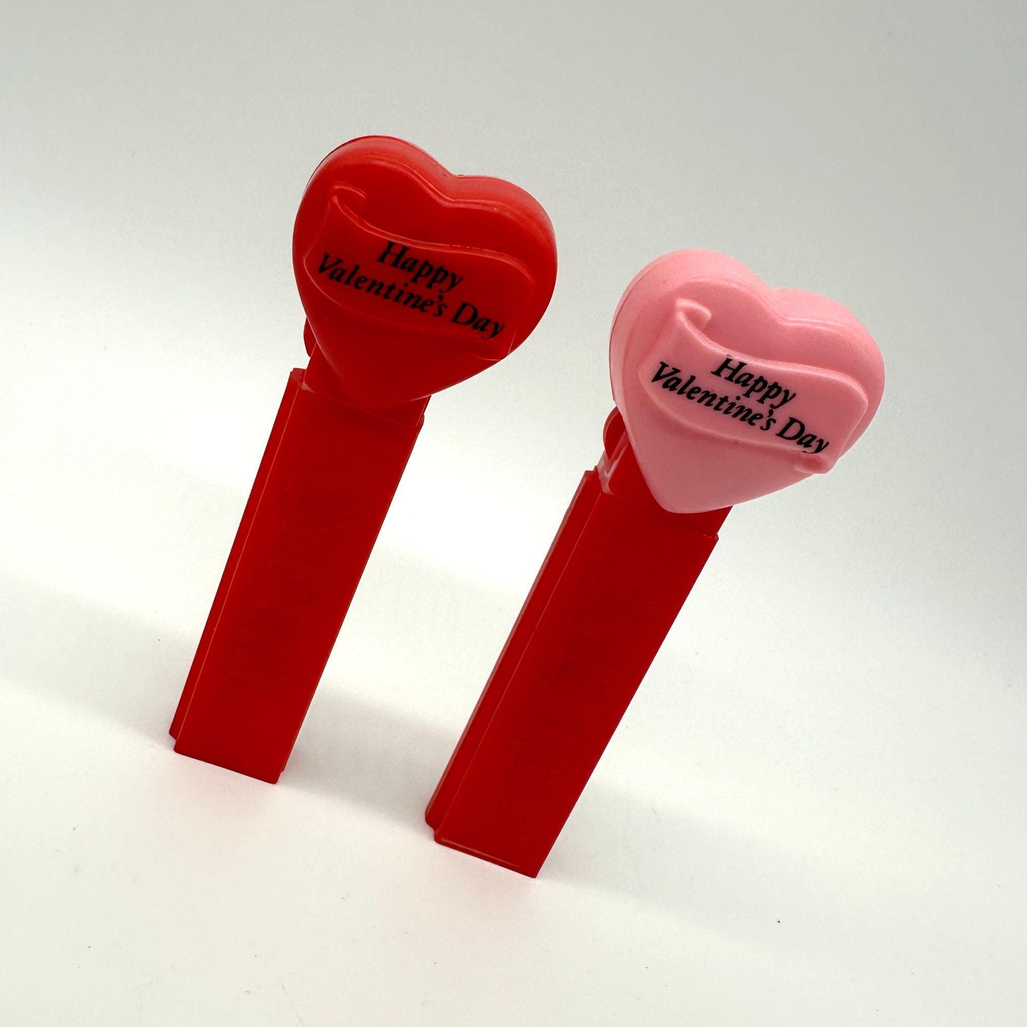 PEZ ペッツ　リンツハート Buy PEZ Dispenser Hello Kitty in love| PEZ Hello Kitty