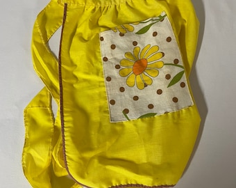 Half Kitchen Apron Vintage Handmade Flower Power Retro Polka Dot With Pocket
