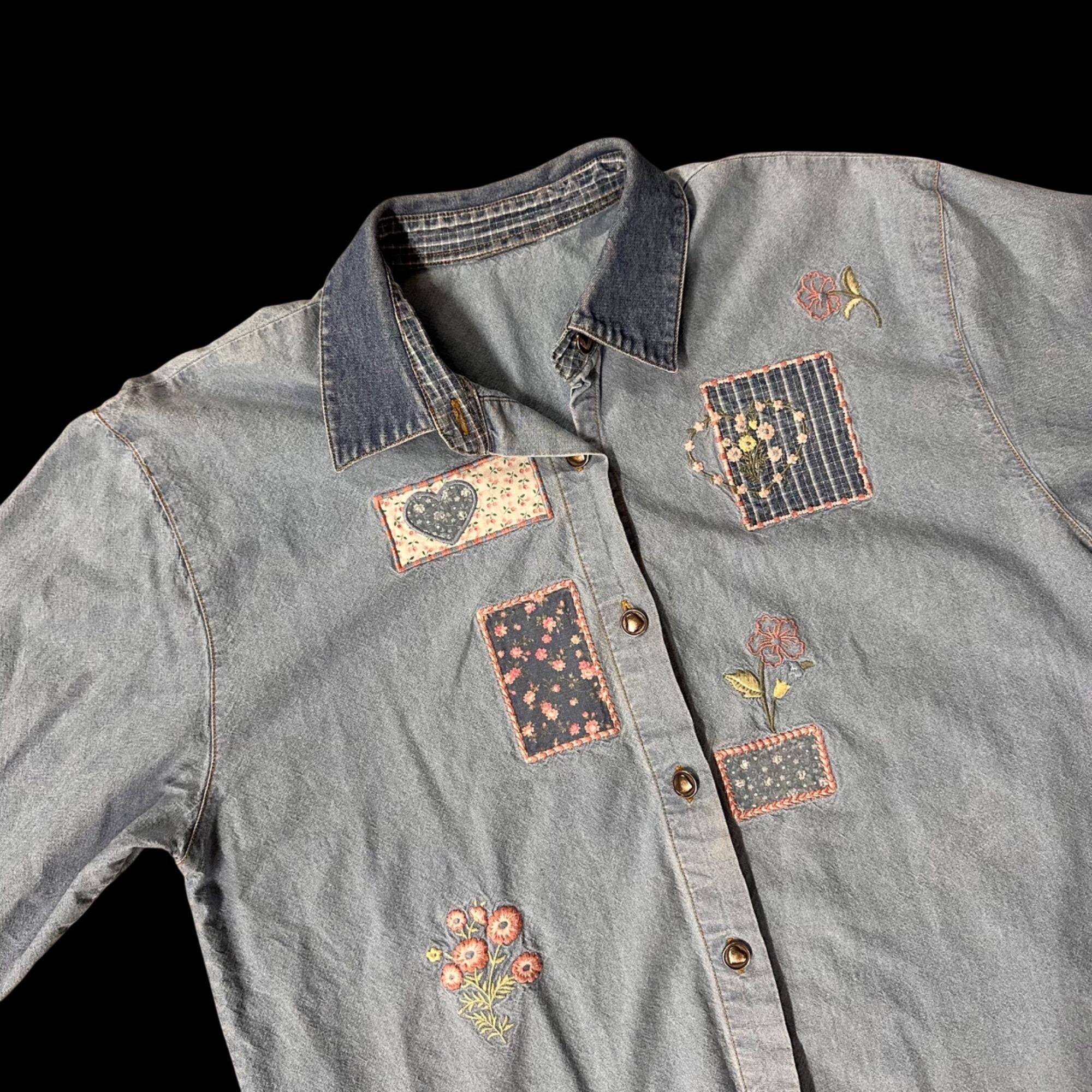 Vintage Denim Shirt Floral Embroidery Patchwork Button Up Blue Pink Hearts READ