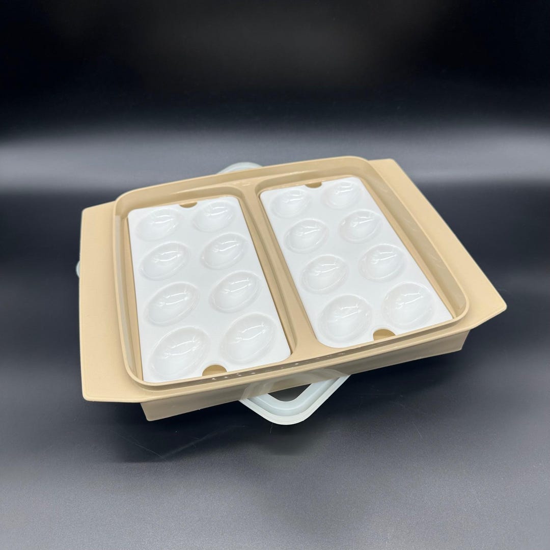 Vintage Tupperware Deviled Egg Keeper Tray Holder Tan Made in USA