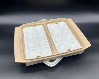 Bandeja para guardar huevos rellenos Tupperware vintage, color tostado, estilo retro de los años 80, fabricada en EE. UU.