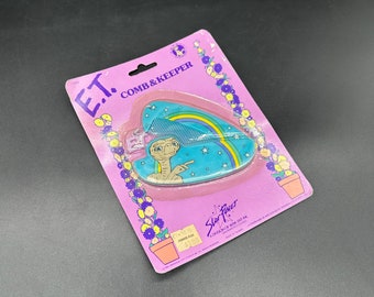 Vintage ET The Extraterrestrial Comb and Keeper 1982 Star Power Rainbow Blue New