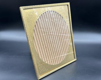 Vintage Picture Frame 8 by 10 Ornate Gold Oval Metal Glass Easel Back Stand Up