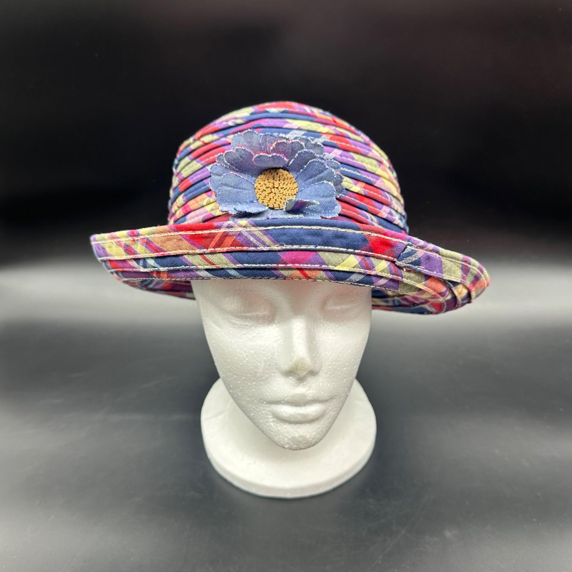 Vintage Plaid Hat 1990s Pink Blue Flower Brooch Accent Y2K  display picture 3