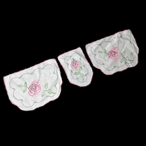 Vintage Doily Dresser Scarfs Hand Embroidered Rose Set Of 3 Pink Cottagecore