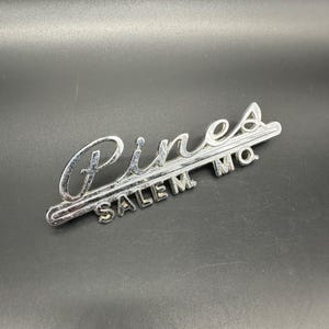 Vintage Pines Chevrolet Salem Missouri Classic Car Emblem Metal Retro Badge