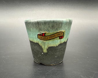 Vintage Cripple Creek Colorado Souvenir Zahnstocher Halter Tasse Mid Century Grün