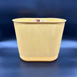Vintage Wastebasket Trash Can 1980s Rubbermaid 2954 Oval Yellow Ribbed Plastic