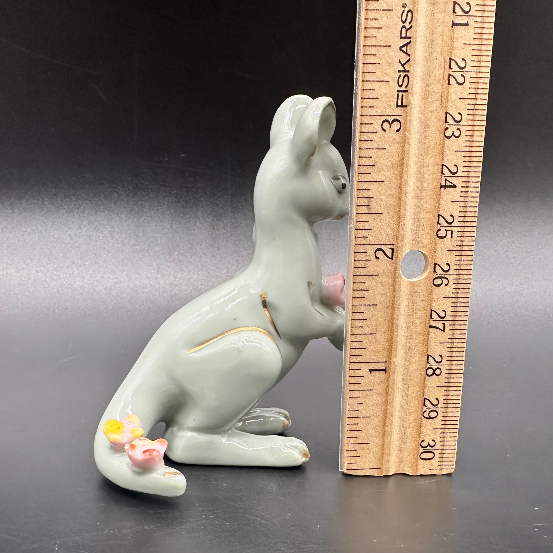 カンガルー　陶器　オブジェ　置物　インテリア　工芸品　美術品　A2762 カンガルー 陶器 オブジェ 置物 インテリア 工芸品 美術品 A2762