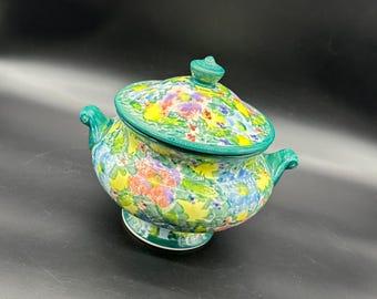 手描き陶器皿 色鮮やか 花模様 ヴィンテージアート陶器皿鍋蓋手描き花柄サイン入り春の花 - Etsy 日本