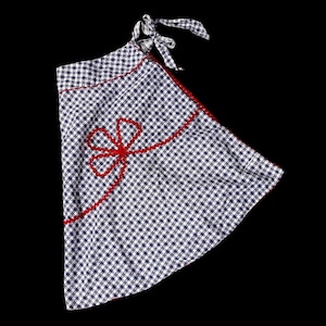 Vintage Handmade Apron Checkered Red Rick Rack Trim Pocket Tie Back Cotton