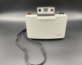 Vintage Polaroid Camera 320 Automatic Instant Film Land Camera