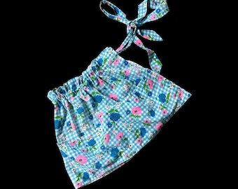 Vintage Floral Apron Blue Gingham Pink Flowers Pockets Drawstring Adjustable Ties
