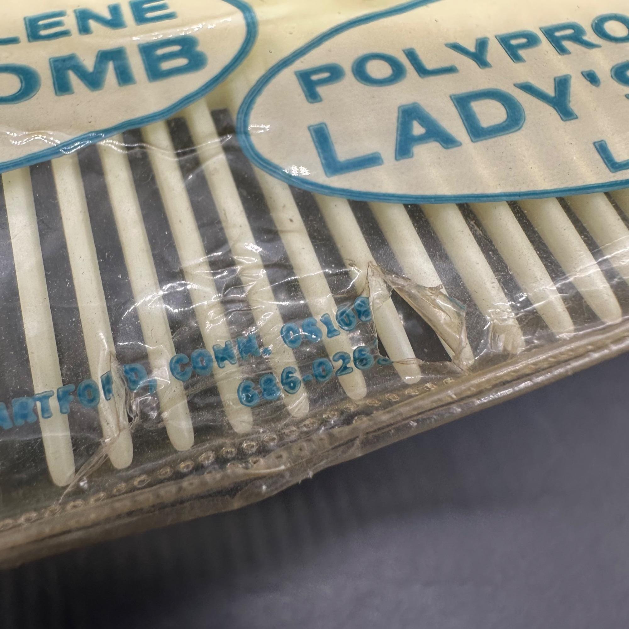 Vintage Fuller Large Ladys Comb Retro Vanity Bathroom  display picture 2
