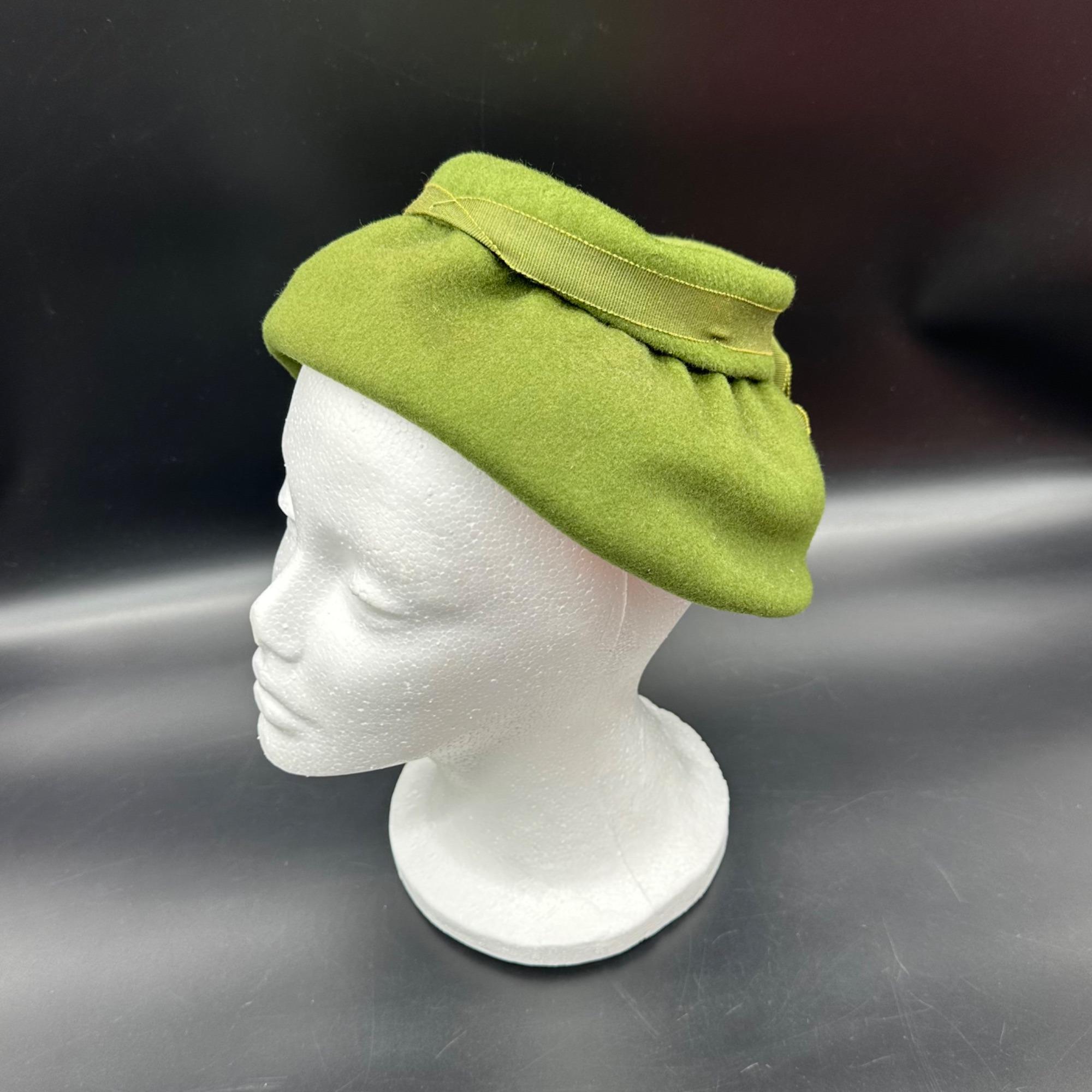 Vintage Elegant Green Wool  Hat with Bow Green 100% Wool Vintage Hats for Women for sale | eBay main image 4