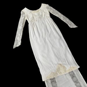 Vintage Wedding Dress Short 1960s Aldens Union Made USA White Lace Sequin Appliques Detachable Train