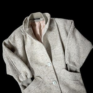 Vintage 1980s Womens Tweed Coat USA Beige Gray Winter Lined 