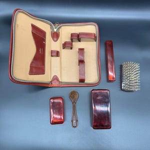 Vintage Mens 1960s Travel Grooming Set Cowhide Leather Case Accessories As Is