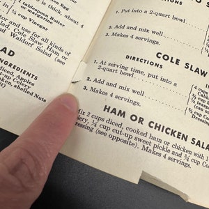 Livre de cuisine vintage livret promotionnel lait pour animaux de compagnie des années 1950 publicité recettes rétro cuisine image 9