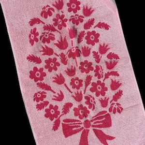 Vintage Hand Towel 1960s Floral Bouquet Pink Flower Power Cotton Fringe Retro