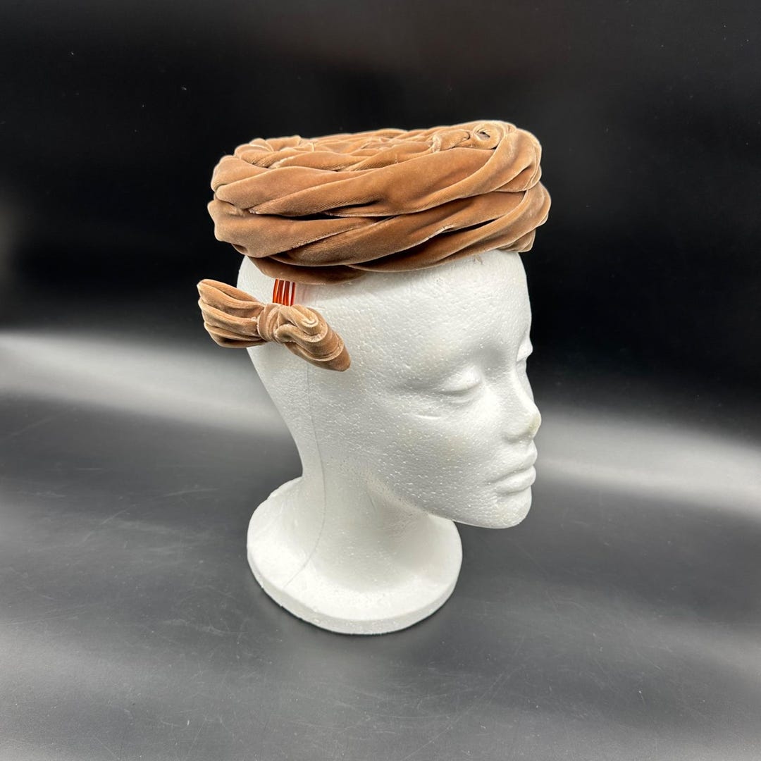 Vintage Pillbox Hat Bow Brown Velvet Junior B Retro Turban  display picture 2