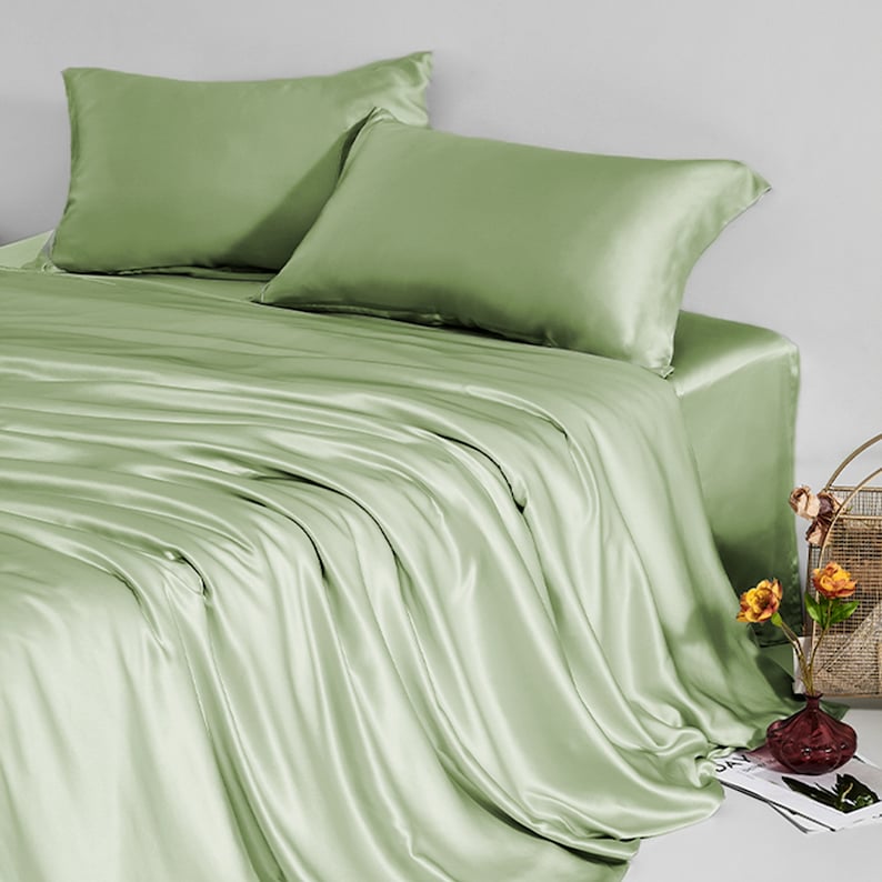 MurakiHome Mulberry Silk Bed Sheet - Thumbnail 3