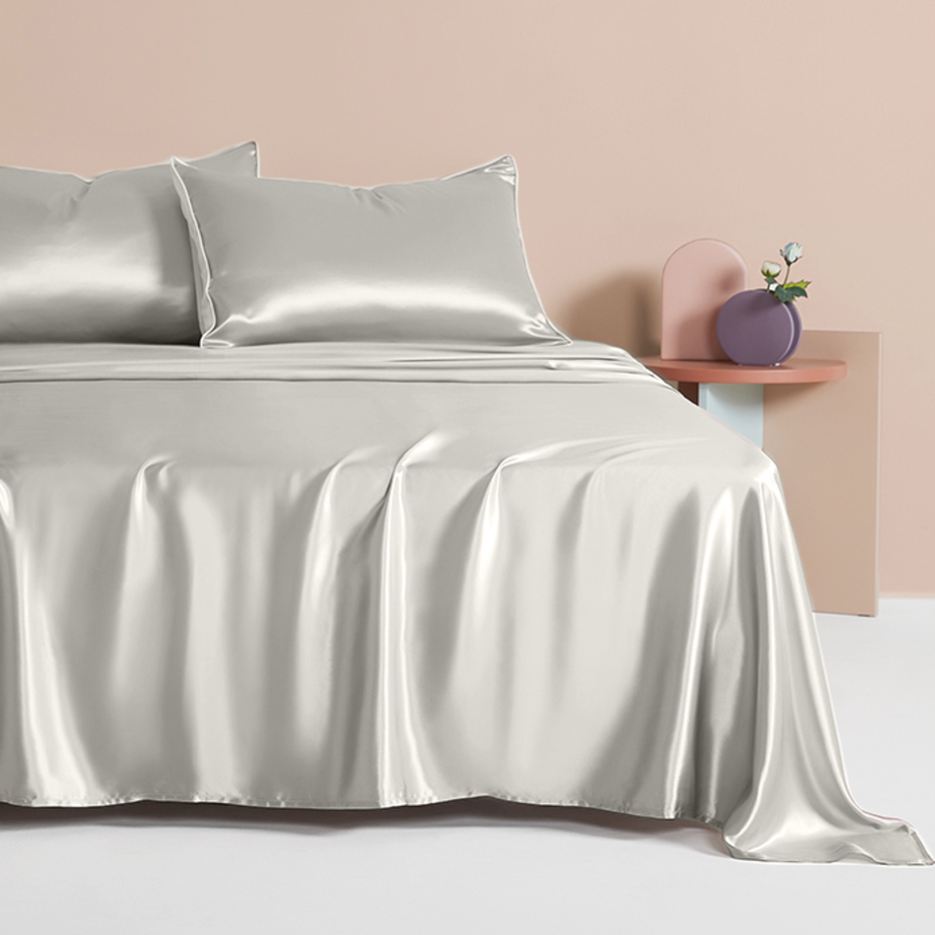 Great Choice Products Satin Fitted Sheet King Size, Silky Bottom Sheet With Elastic  Corner Straps, Deep