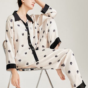 Muraki 100% Pure Mulberry Silk Long Sleeve Pajama Set Polka Dot Print Long Sleeves Pants Silk Pajama image 1