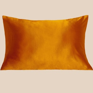 Muraki 100% Pure 22 Momme Mulberry Silk Pillowcase for Hair and Skin- Soft Queen Size Pillow Cover with Envelope Closure - Burnt Orange