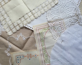 Linen and lace doilies