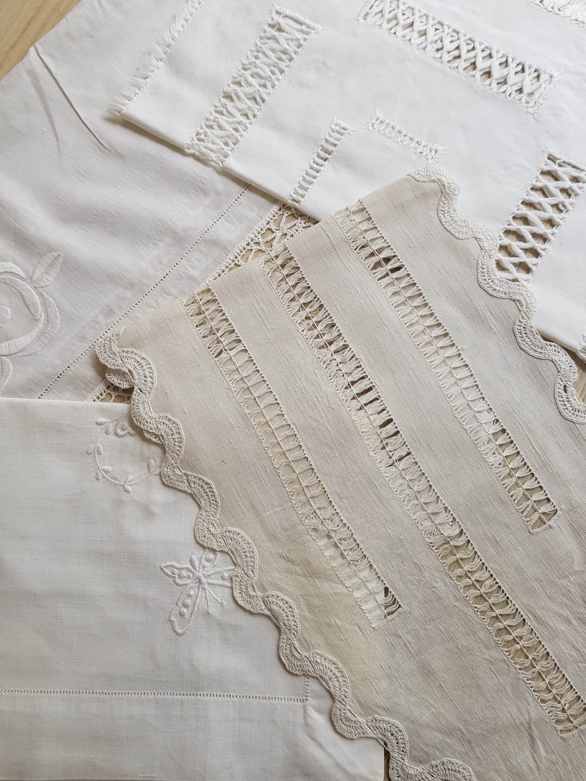 Napperons Vintage Lin Dentelle ou Crochet