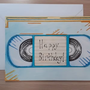 Cartão de feliz aniversário feito à mão estilo VHS