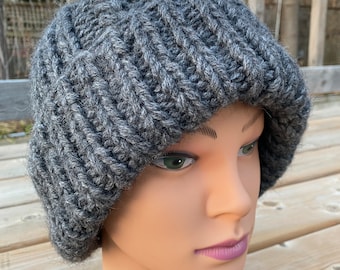 Hand Knitted Thick Grey Merino Wool Winter Warm Unisex Beanie, Knitted Accessories, Hand Made Toque, Knitted Scull Cap