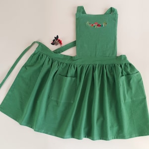 Apron Children * Forest Mushroom Embroidery * Apron Dress * Children&#39;s Apron * Linen Apron * 4-7 Years * 8-11 Years * Personalizable with Name