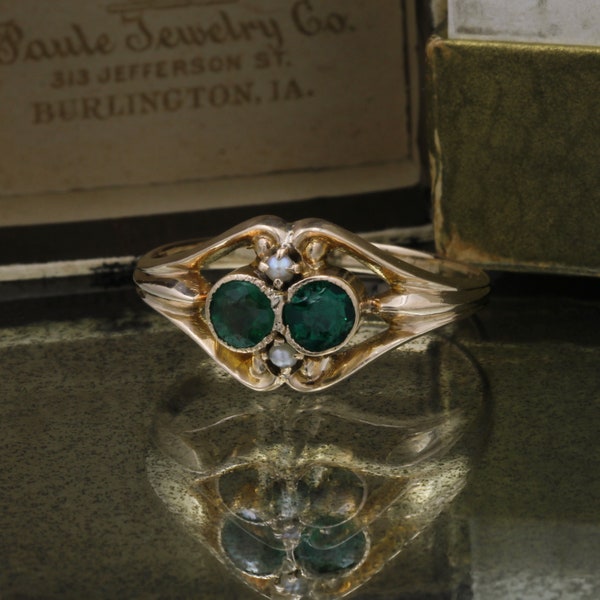 Vintage 10k Yellow Gold Two Stone Round Emerald & Seed Pearl Ring