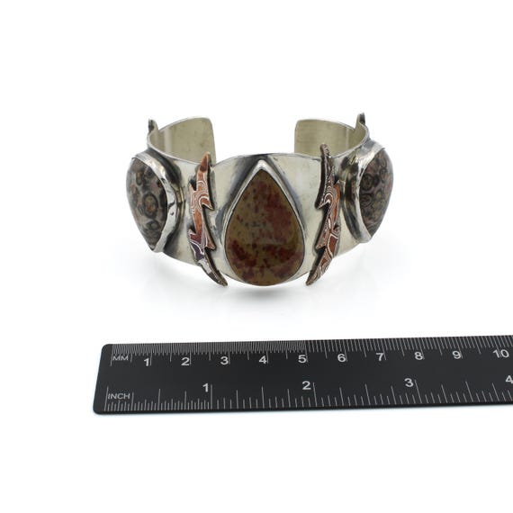 Lightning Bolt Navajoo Gaspeite Native American Jewelry Silver Bracelet Lightning Bolt Navajoo Gaspeite Native American Jewelry Silver Bracelet