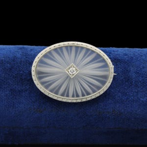 14k White Gold 0.05 Carat Diamond Rock Crystal Quartz Buff Top Oval Pin Brooch