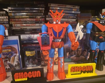 NOVO! - Guerreiro Shogun - Dragão (Vermelho com Peitoral Azul Escuro, Machado Branco e Lançador de Estrelas)