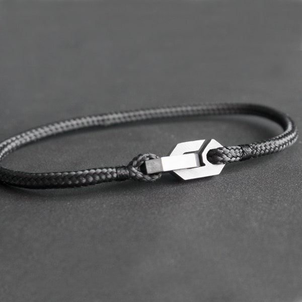 Aegis Bracelet - Titanium