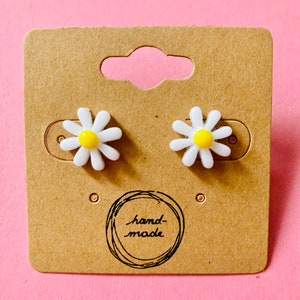 Handmade, small daisy stud earrings