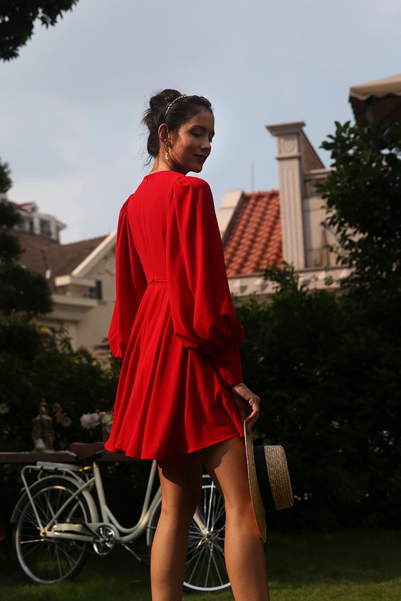 Adorable Red French Cocktail Dress Date 