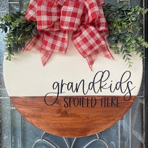 Kleinkinderen verwend hier deurhanger