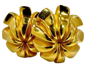 Large Modernist Style, Floral Motif, Tiffany & Co. 18k Yellow Gold Earrings